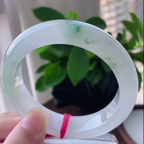 飘花厚装正圈手镯